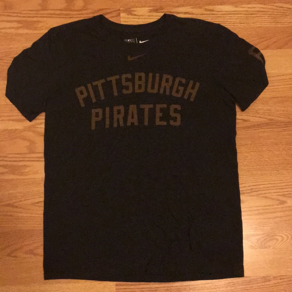 Pittsburgh Pirates Nike soft cotton shirt MLB